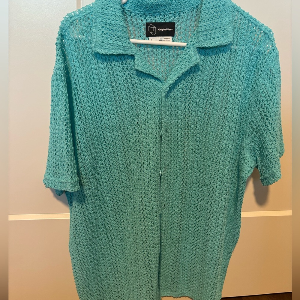 Crocheted button up